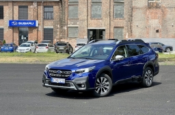 Subaru Outback Premium - Iný svet